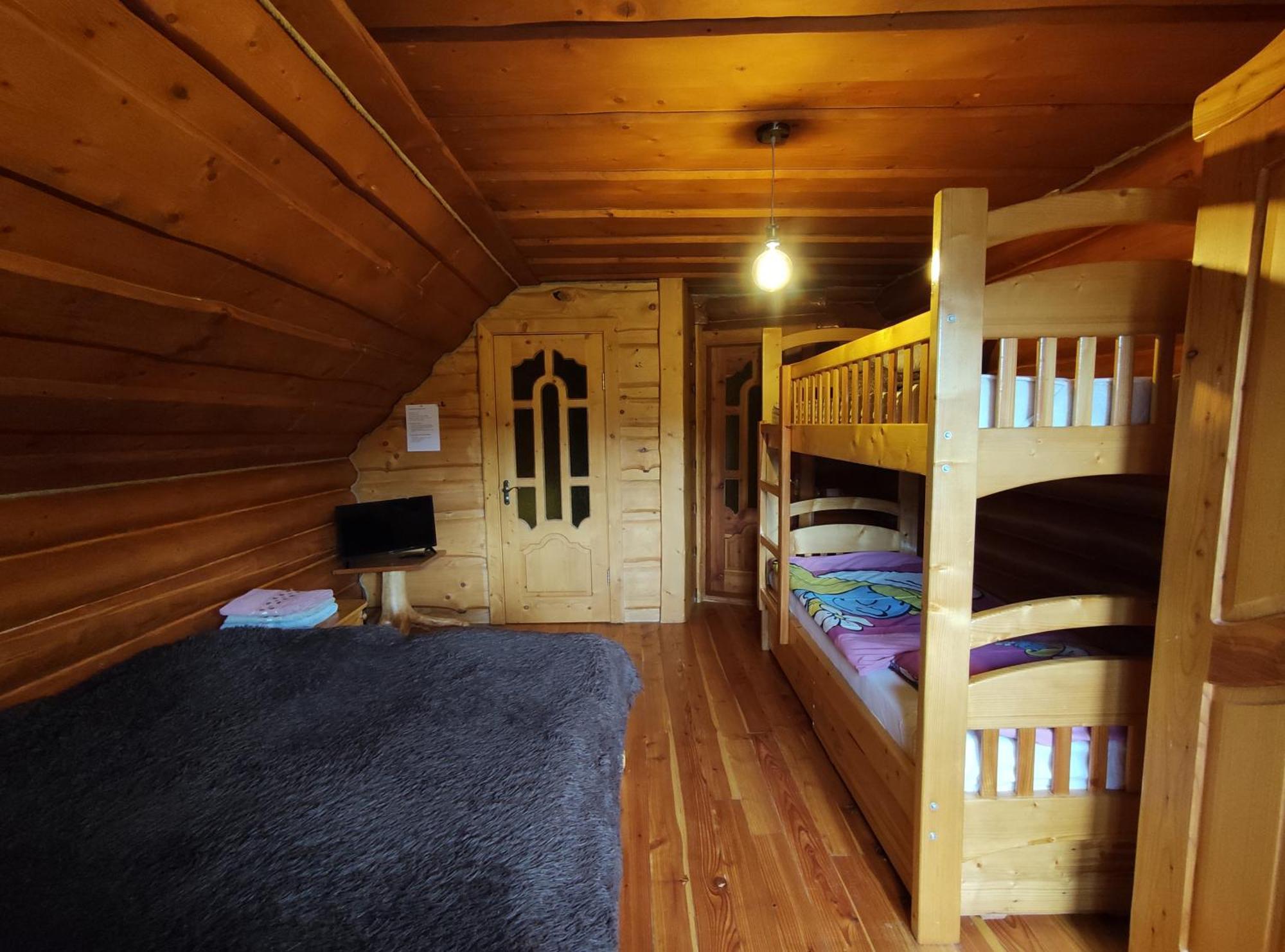 Дерев'Яний Котедж "Казка" Yaremche Exterior foto